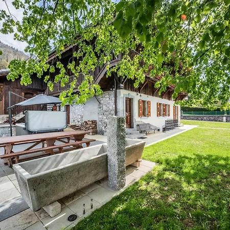 La Savoyarde Samoëns